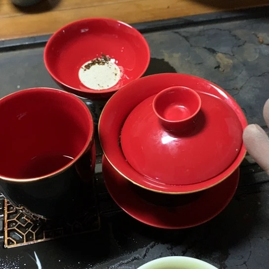 紫砂陶瓷材料研究中心