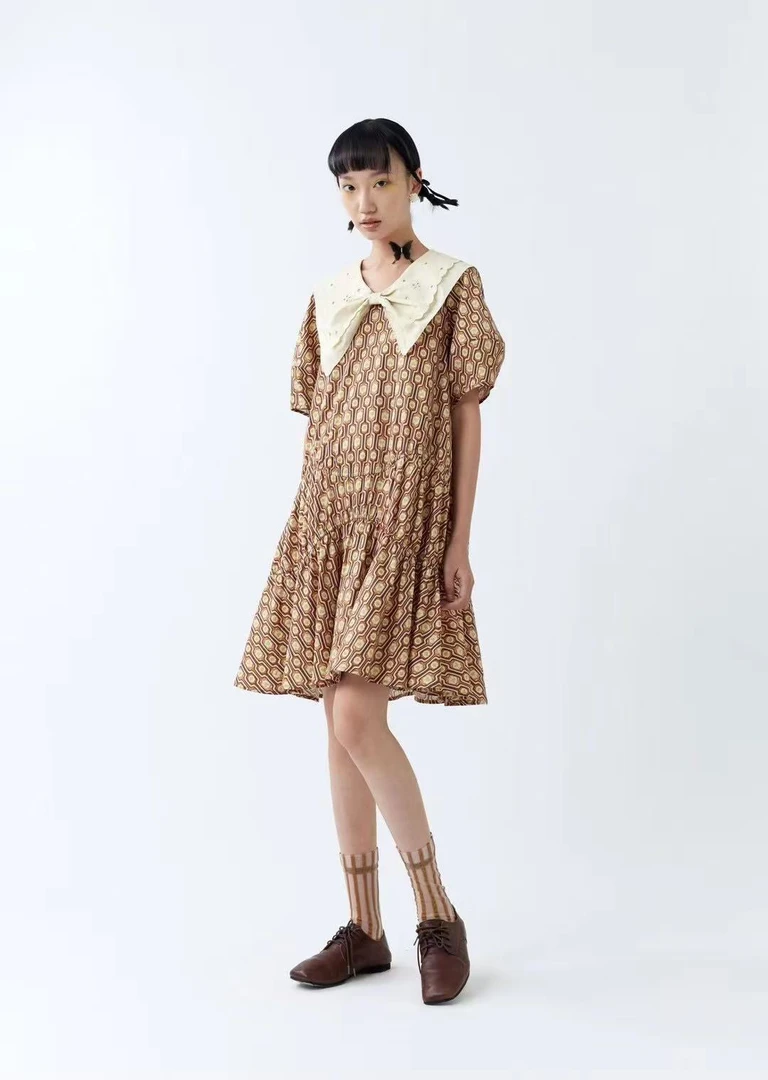 夏季娃娃领法式碎花连衣裙女宽松气质显瘦甜美小个子雪纺裙