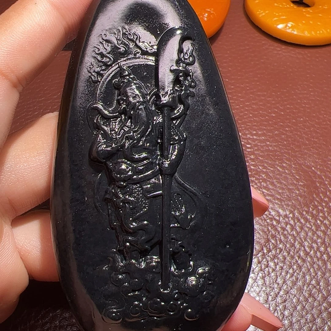 心***神和田玉未镶嵌颈饰