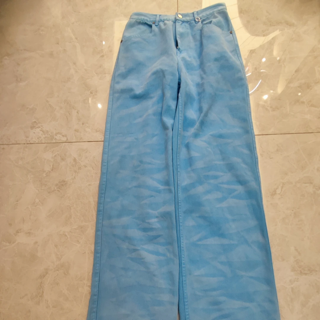 休闲净版百搭牛仔裤