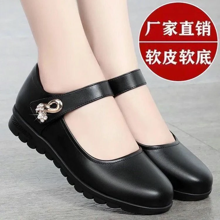 品牌断码清仓单鞋女软皮软底新款春秋季一字扣平跟女鞋中老年皮鞋
