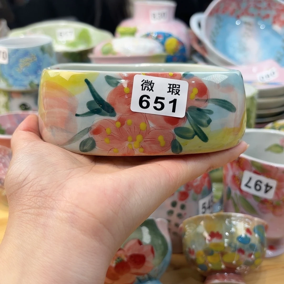 瓷片兔兔盖茨。兔兔好