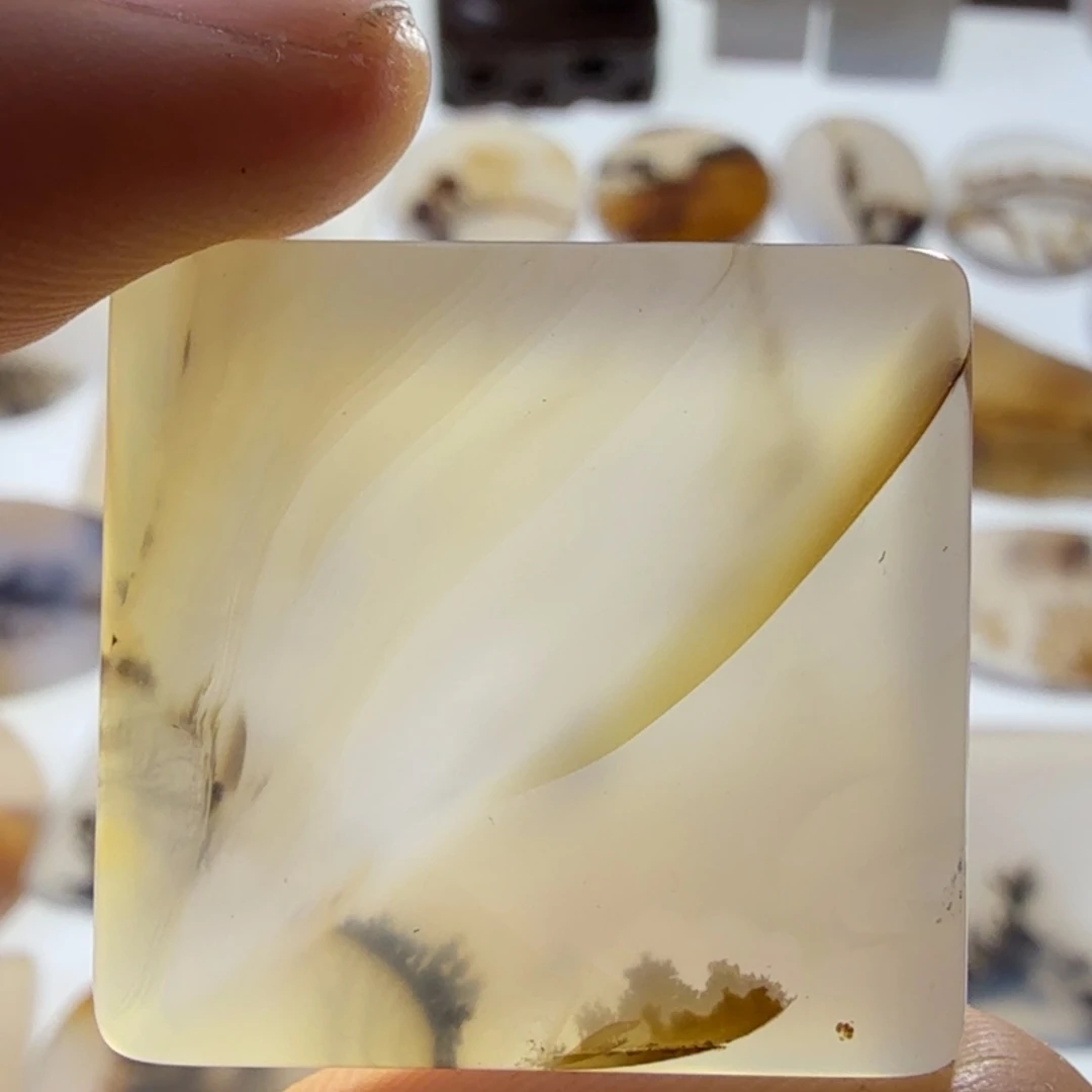 玛瑙/玉髓未镶嵌珠宝半成品