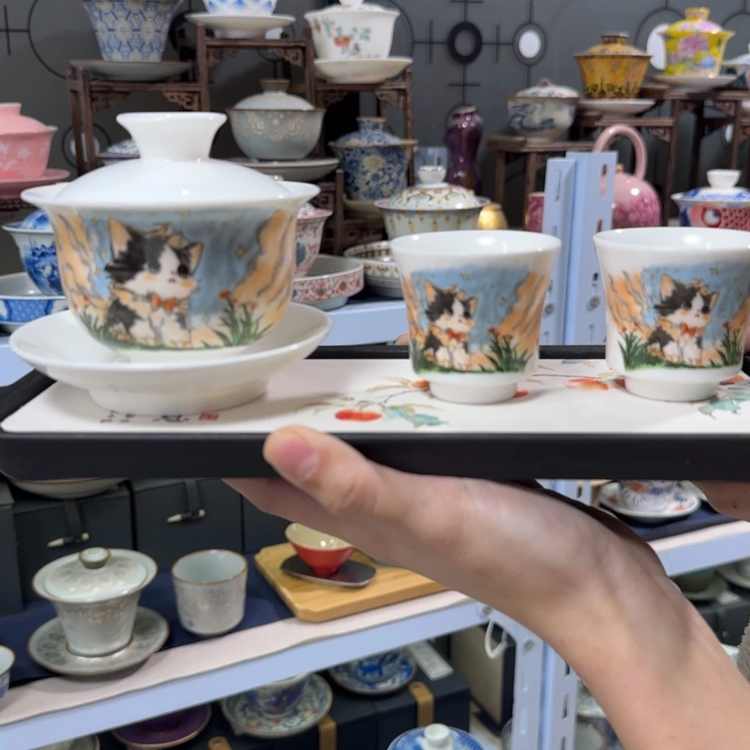 高温下的高温天气使人心情