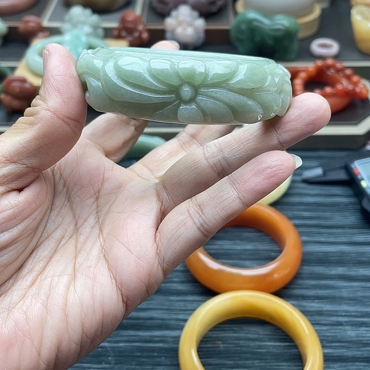 合金手镯石英岩玉