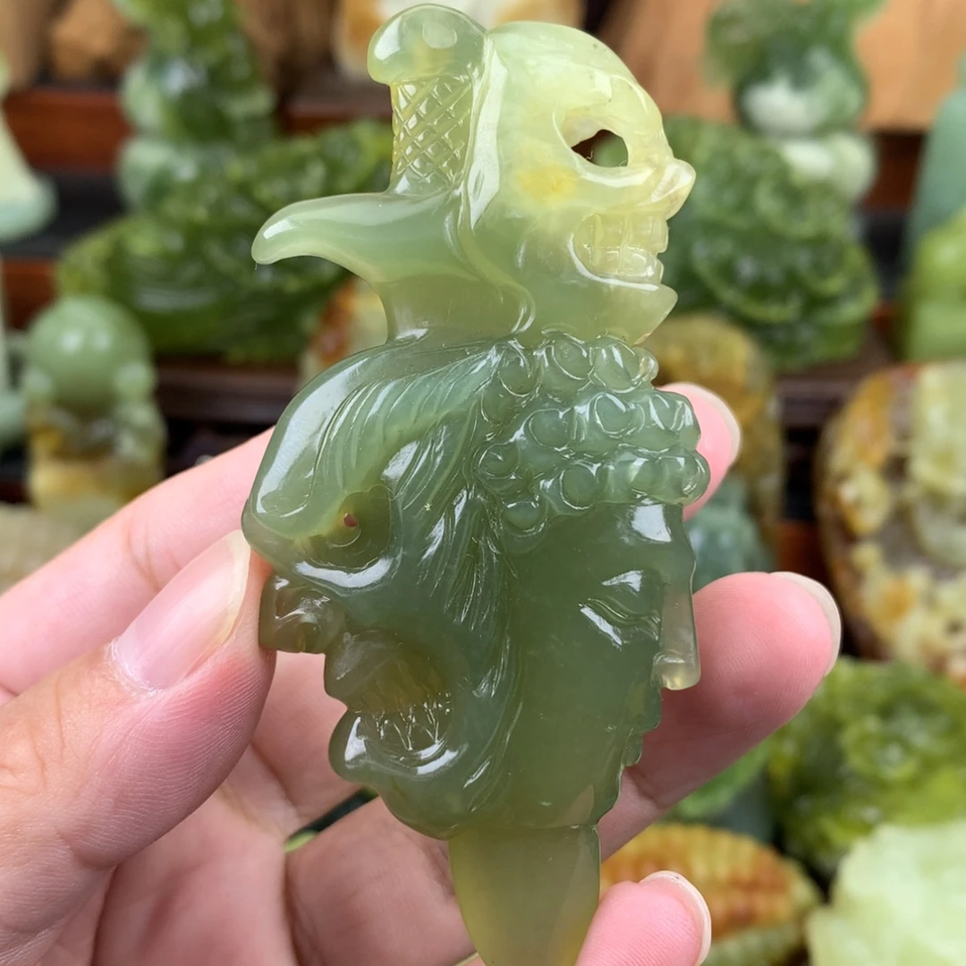岫玉未镶嵌手把件