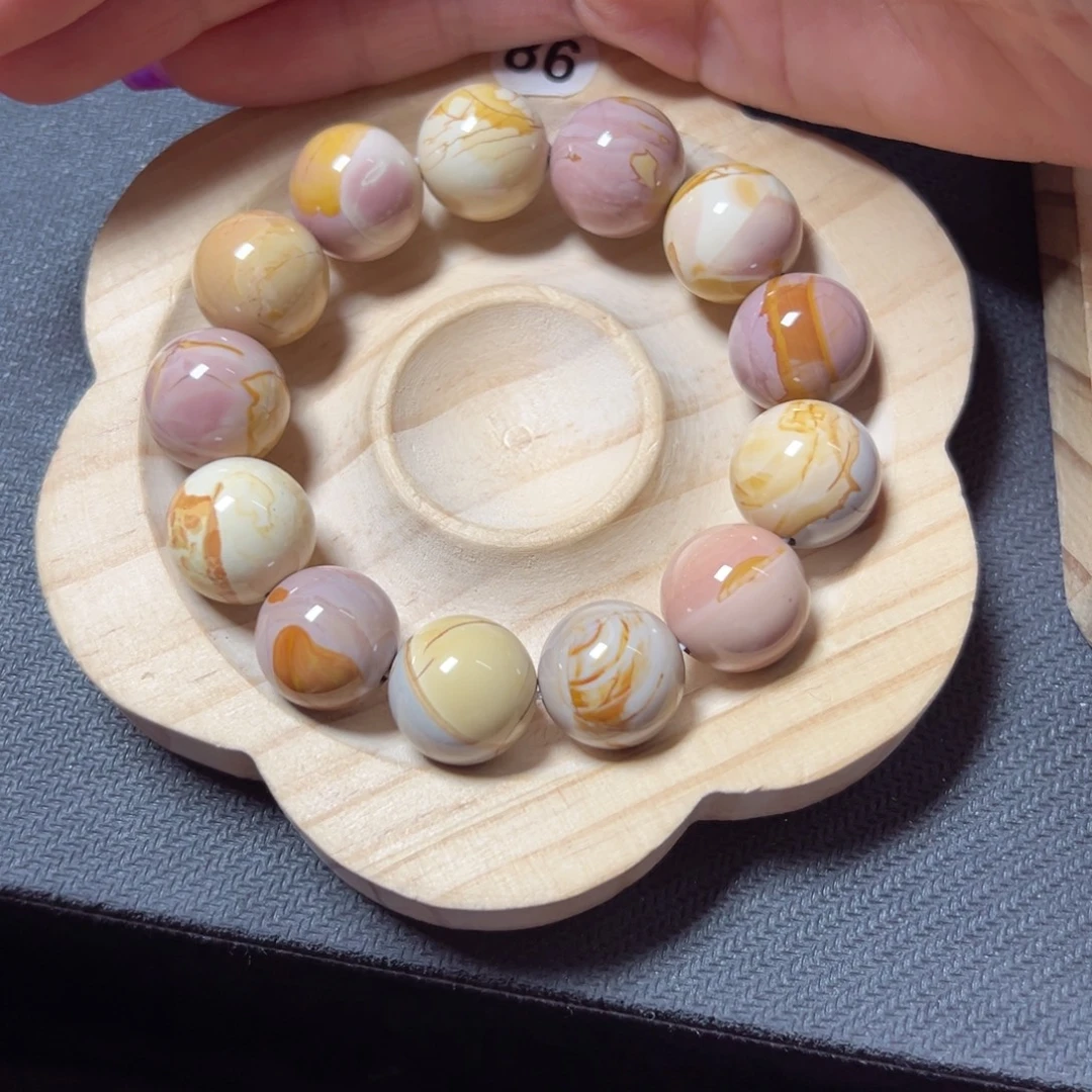 Y***a石英质玉手链未镶嵌53