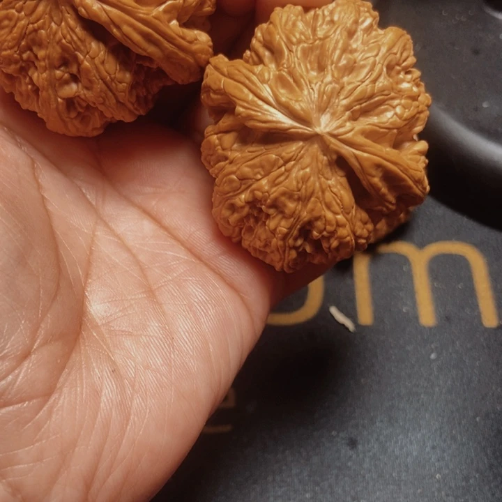 文玩核桃吊坠文玩23