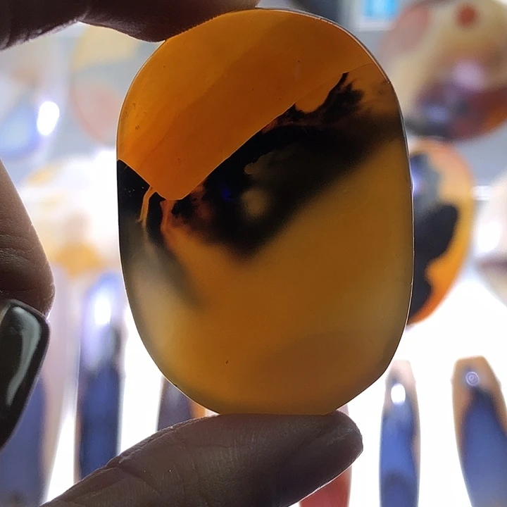 查罗石未镶嵌珠宝半成品197