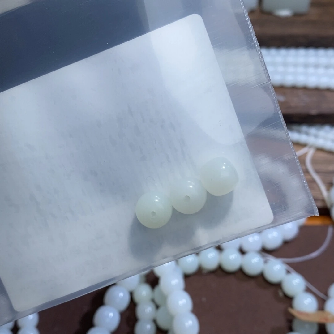 不***华和田玉（糖玉）未镶嵌手链