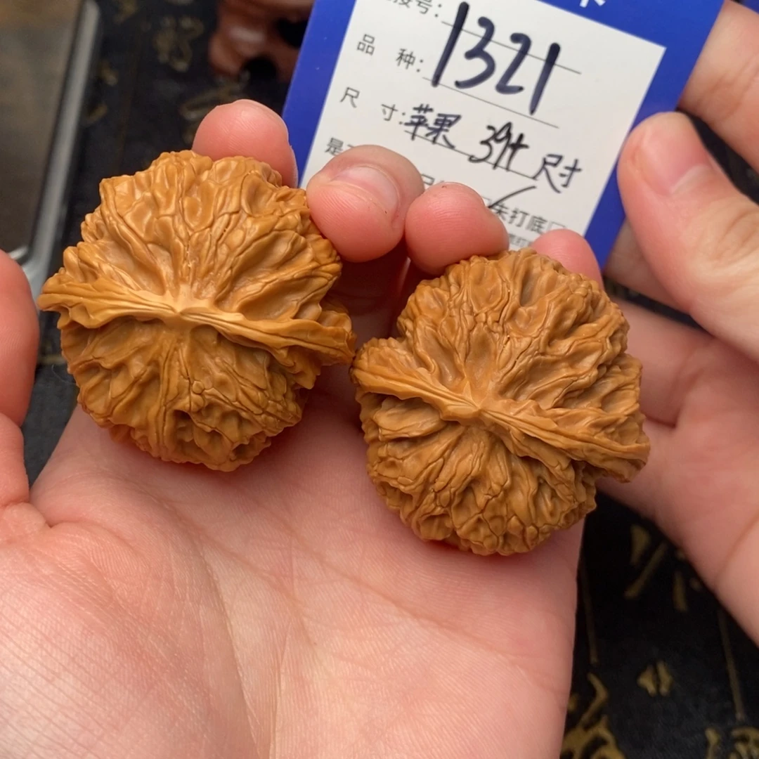 吊坠文玩核桃好果子