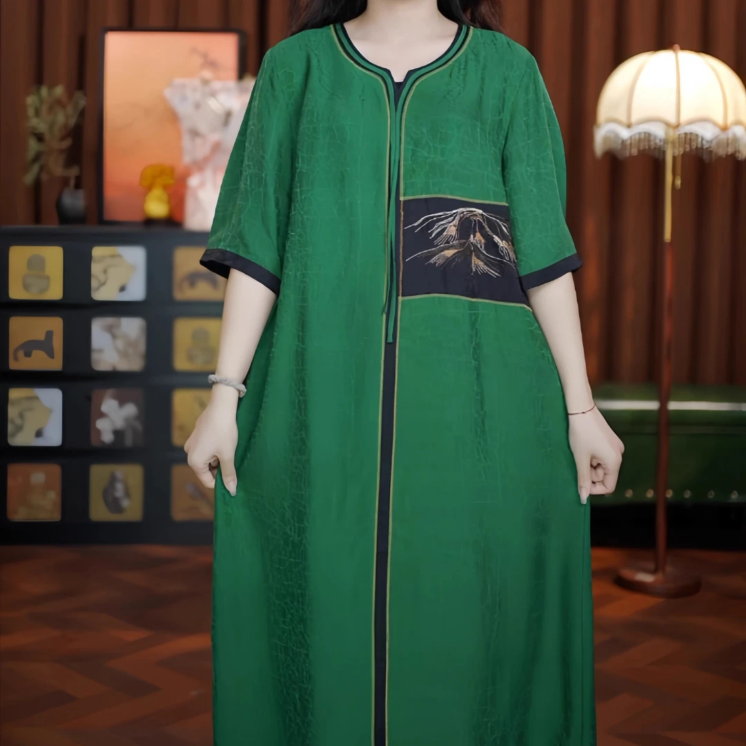 惊才风逸（绿色）龟裂纹老料刺绣女装新款长款连衣裙