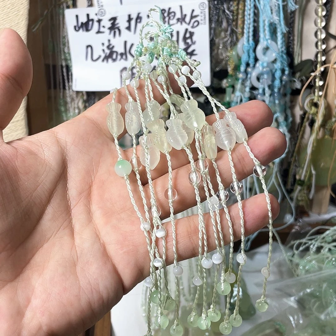 蛇纹石玉合金颈饰
