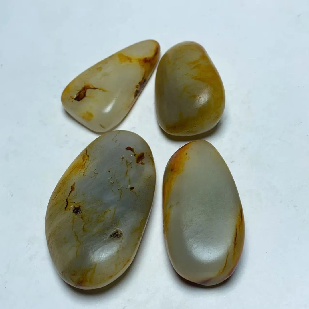 和田玉吊坠原石冰透挂件聚红沁自然白色多规格喜欢下单多样性发货