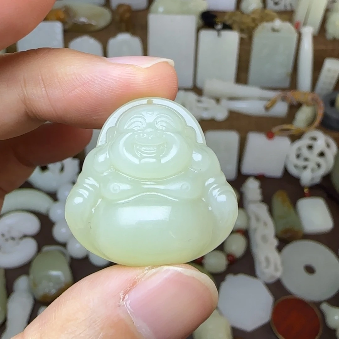 和田玉未镶嵌挂件佛公