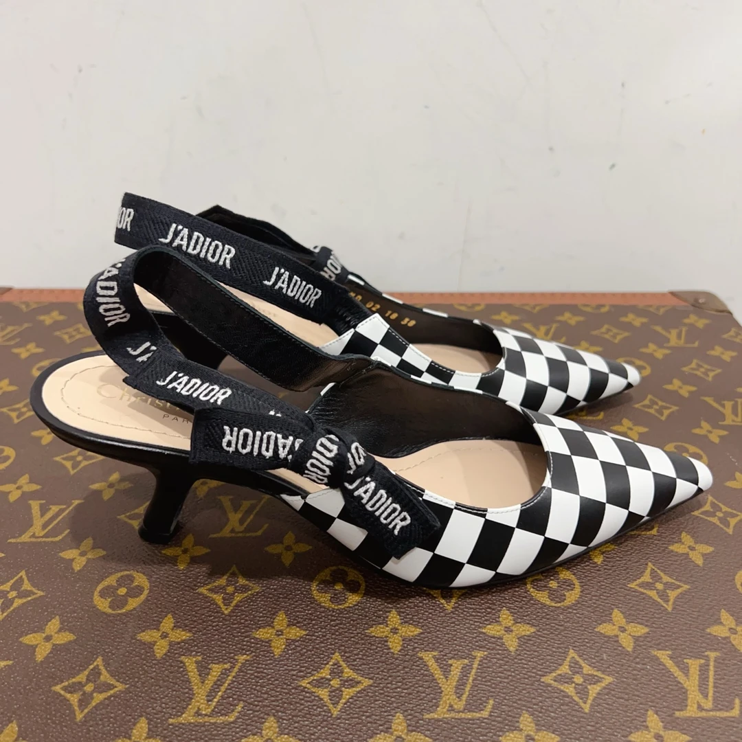 99新 DIOR/迪奥 安洁利严选高跟鞋 尺码38成色看直播 GSL3032