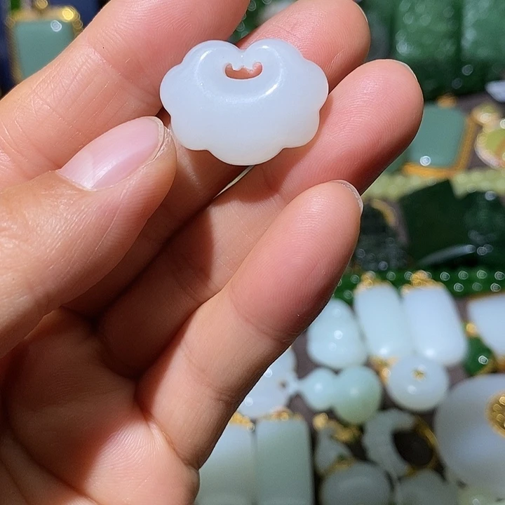 和田玉（白玉）未镶嵌吊坠(不含链)