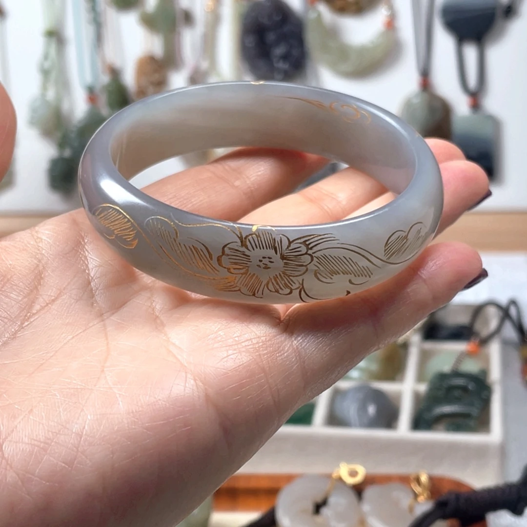 和田玉未镶嵌手镯61.5圈