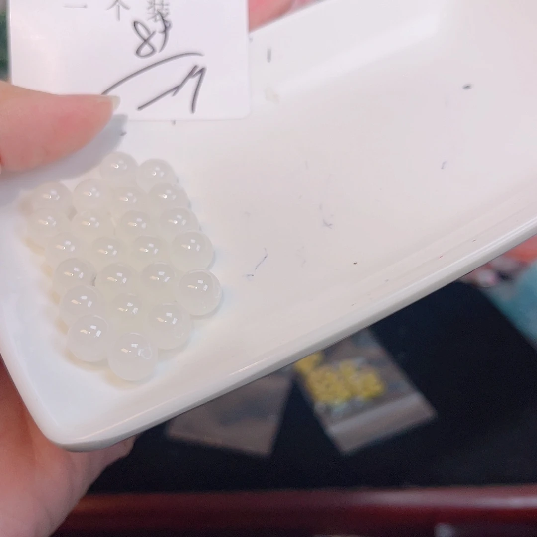 未镶嵌珠宝半成品水晶177 。