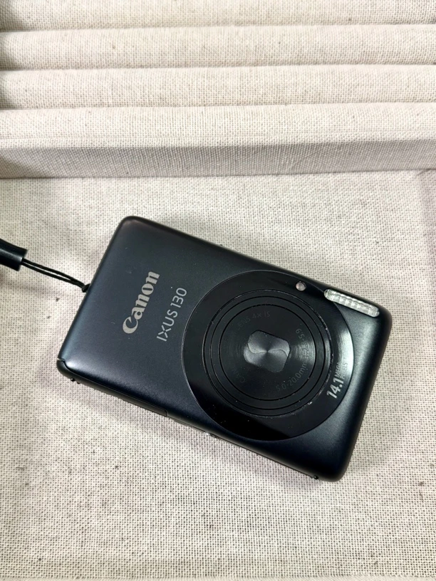 9新  佳能ixus130 黑色 复古ccd数码相机 冷白皮网红机