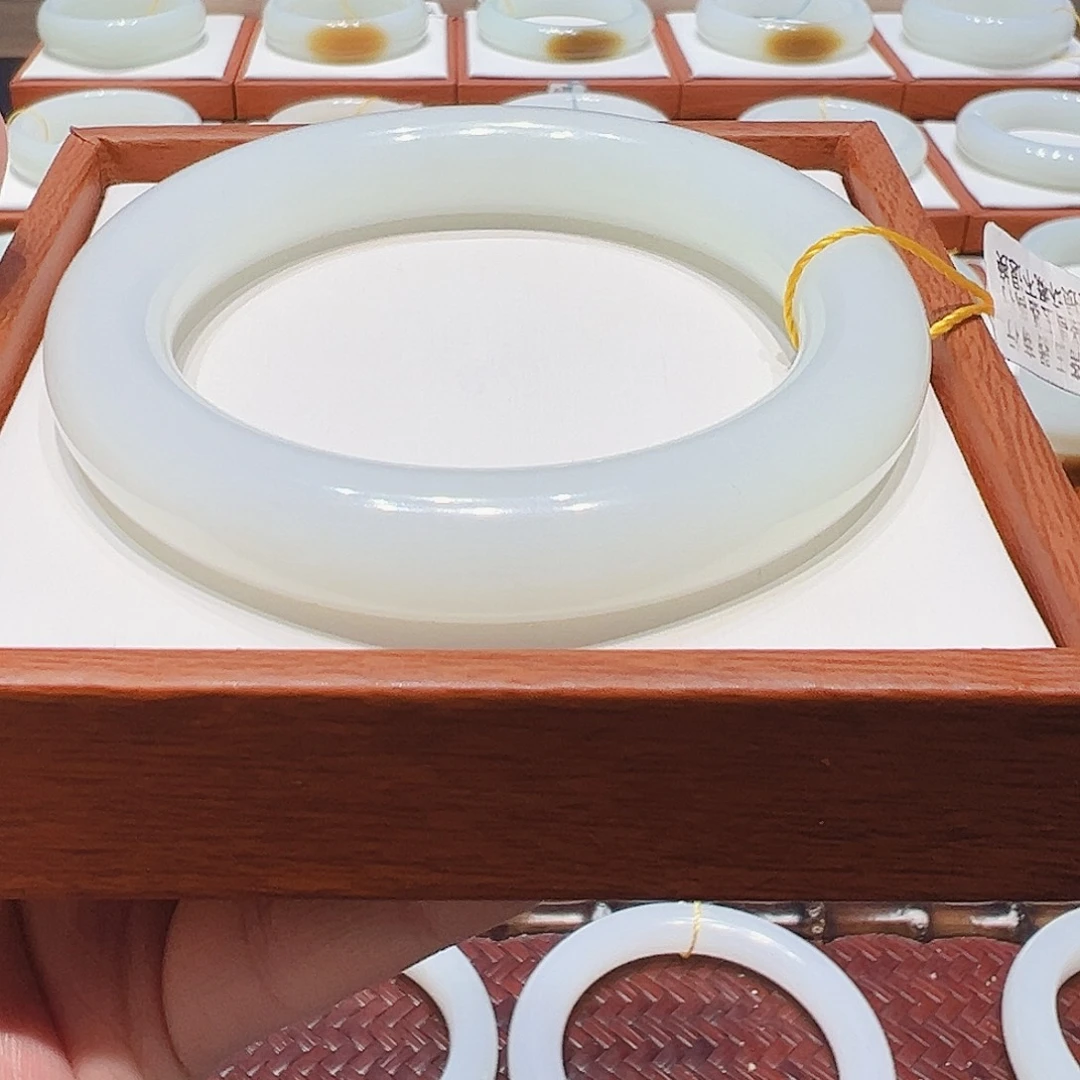 和田玉未镶嵌手镯羊脂白5859