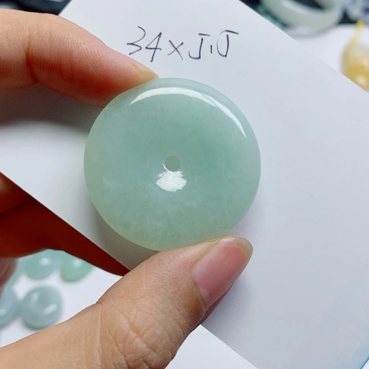 翡翠未镶嵌颈饰翡翠平安扣