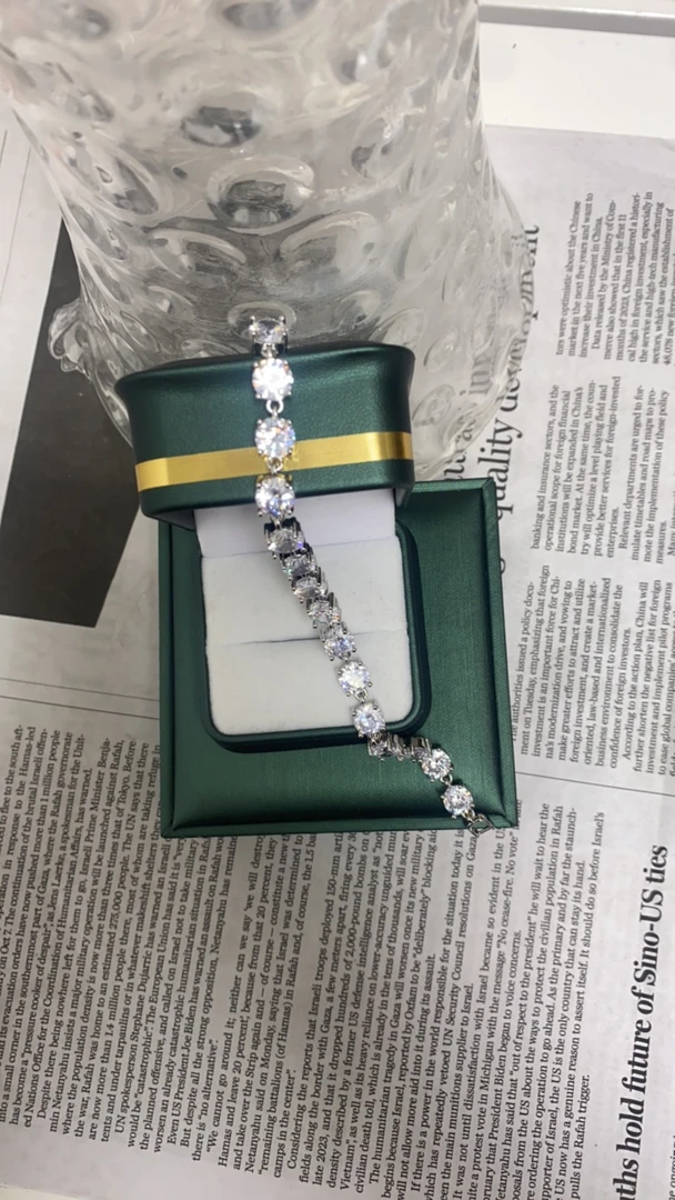 手链 时尚手链[伊沐轻奢]时尚轻奢手链B00