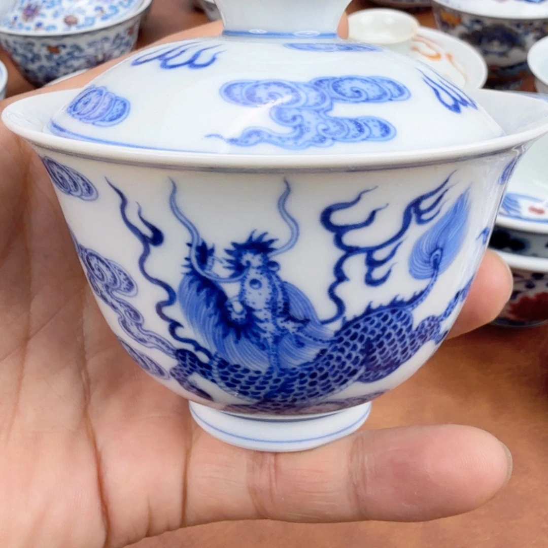 摆件陶瑕疵青花盖碗