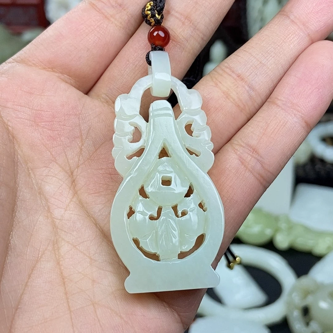 漫***季和田玉未镶嵌挂件