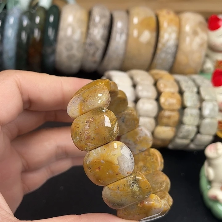 硅化珊瑚（珊瑚玉）未镶嵌吊坠(不含链)