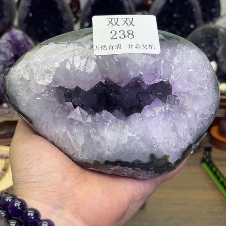 未镶嵌水晶大型摆件（非配饰）