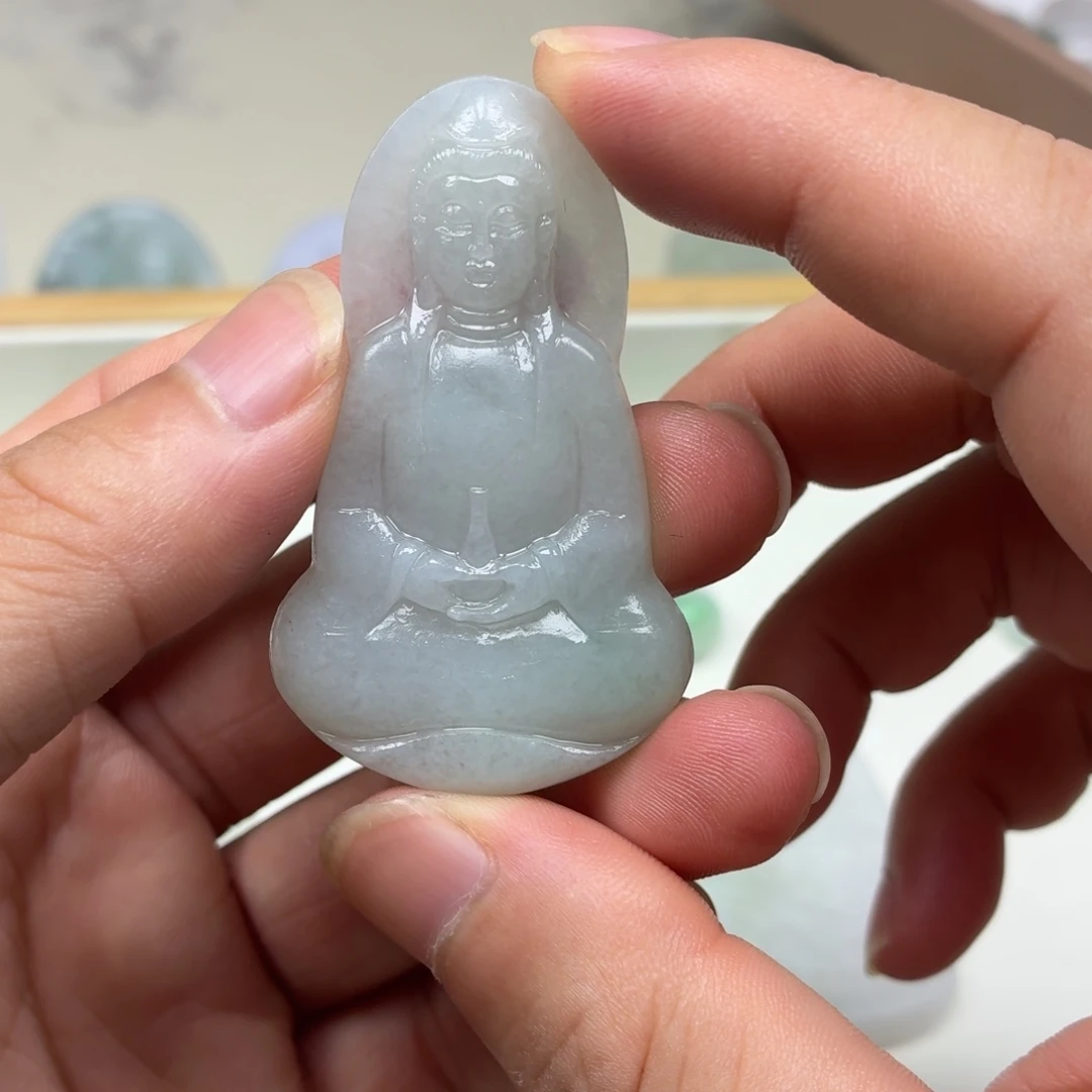 未镶嵌定制翡翠素衣观音