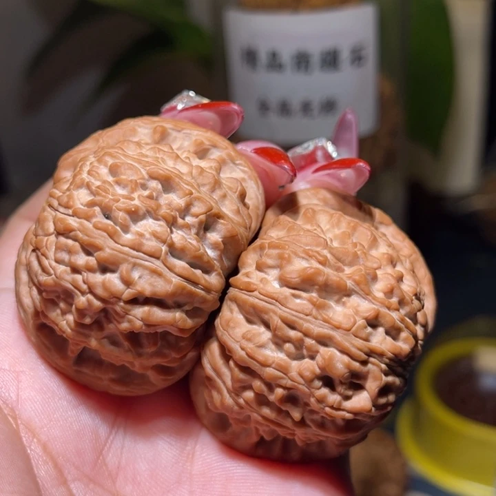 桃核把件可* 45