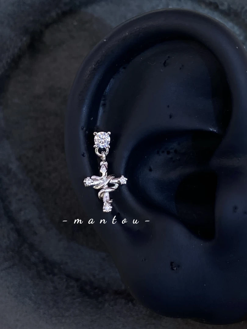 铜合金锆石耳饰 “德古拉之夜”黑红蛇缠绕十字架｜耳垂耳蜗耳骨耳饰