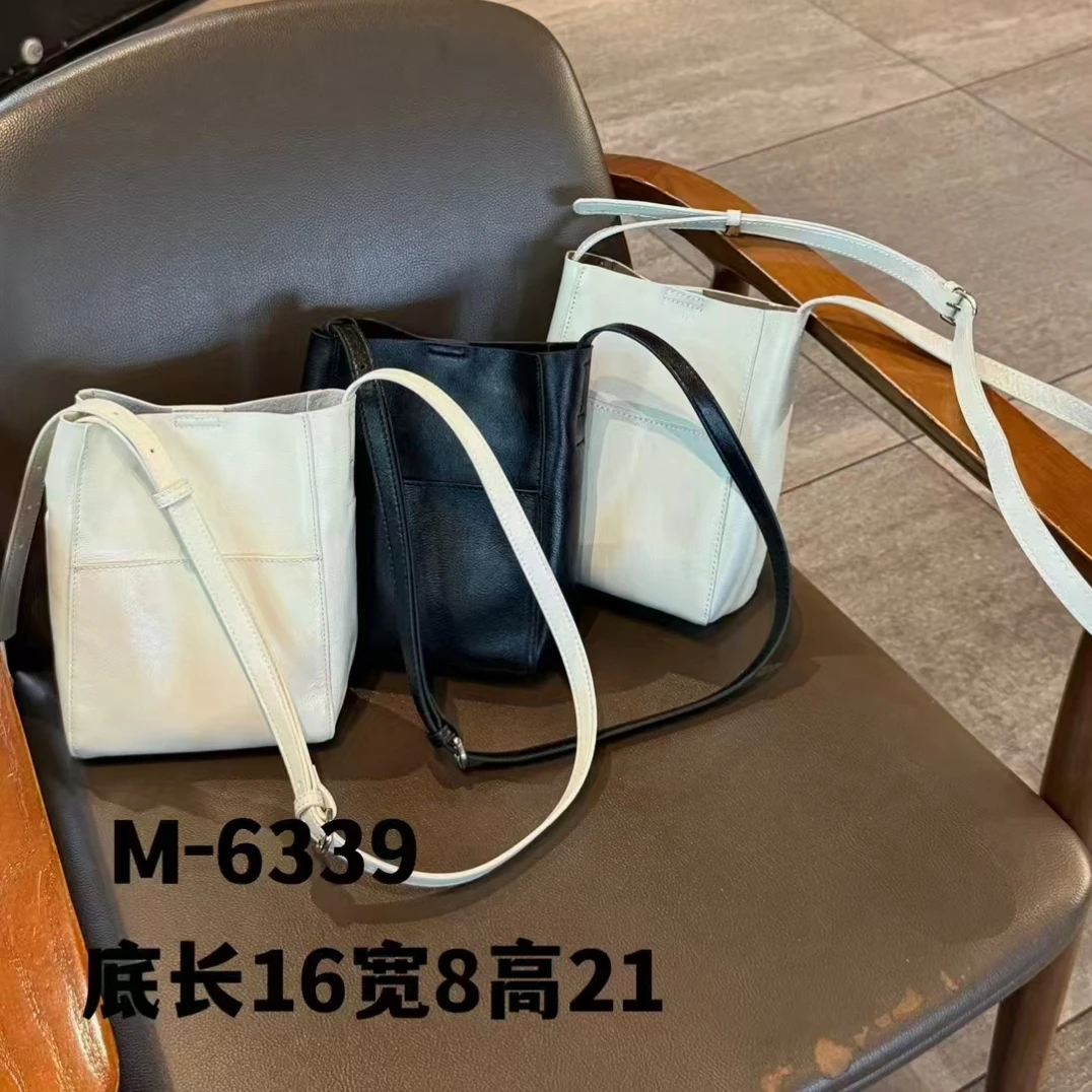小河家真皮牛皮极简风水桶包6339尺寸21－16
