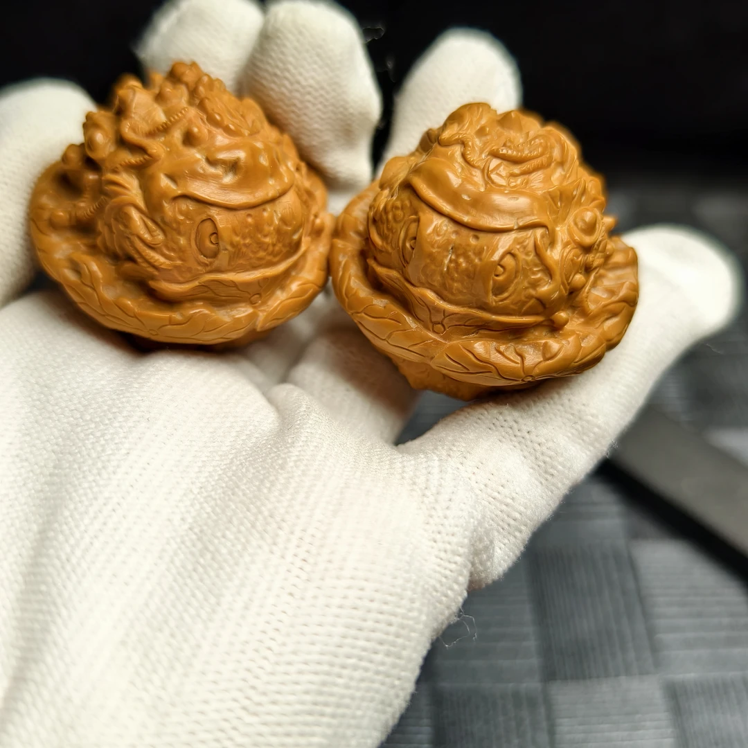 活动一回E399-3  蛤蟆文太文玩核桃雕刻把件