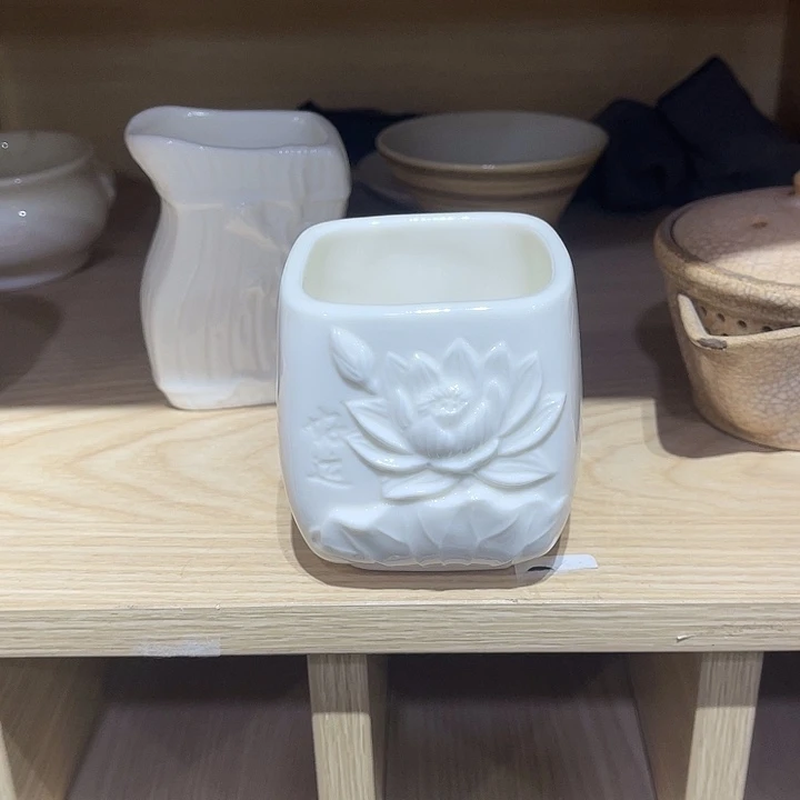 福利待遇多多哦哦哦