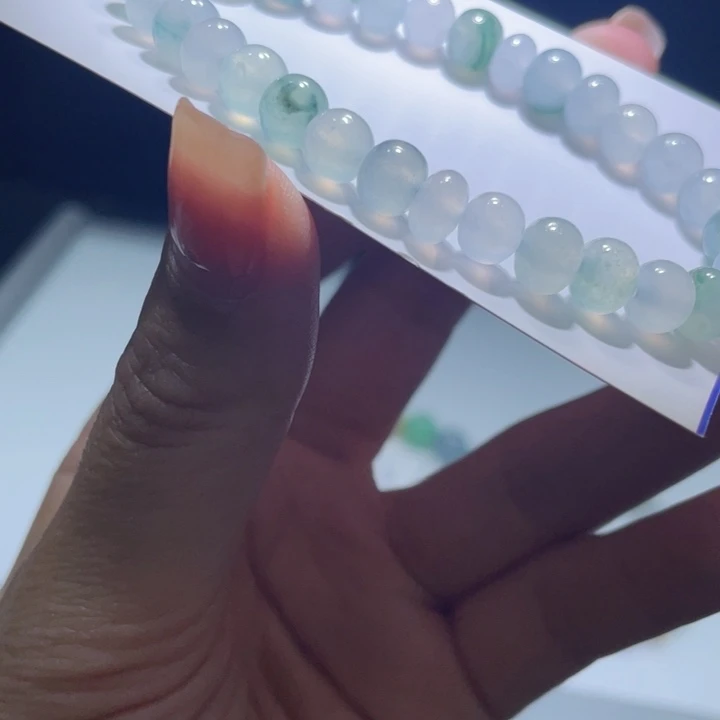 未镶嵌定制翡翠卡8