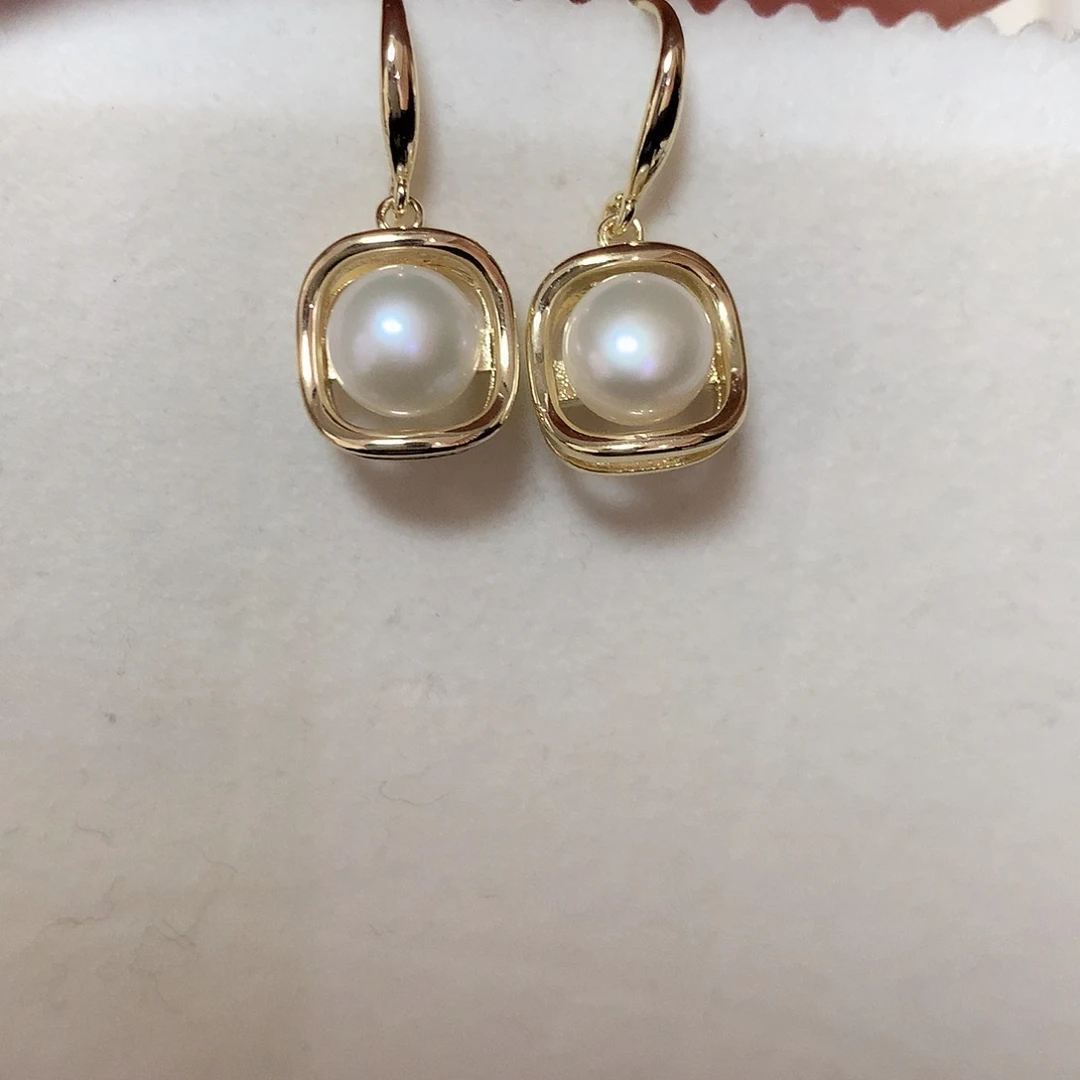 淡水珍珠耳饰合金