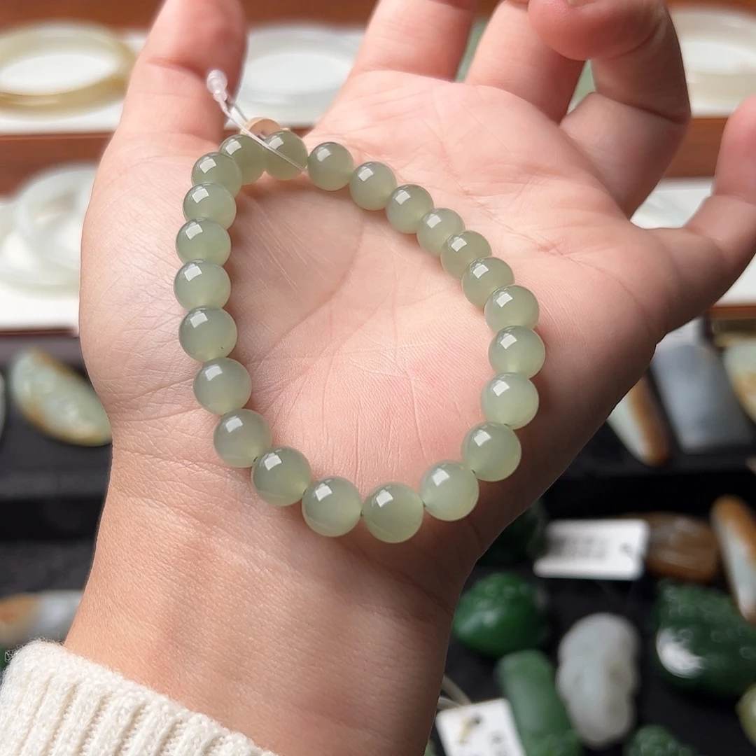 和田玉未镶嵌手串