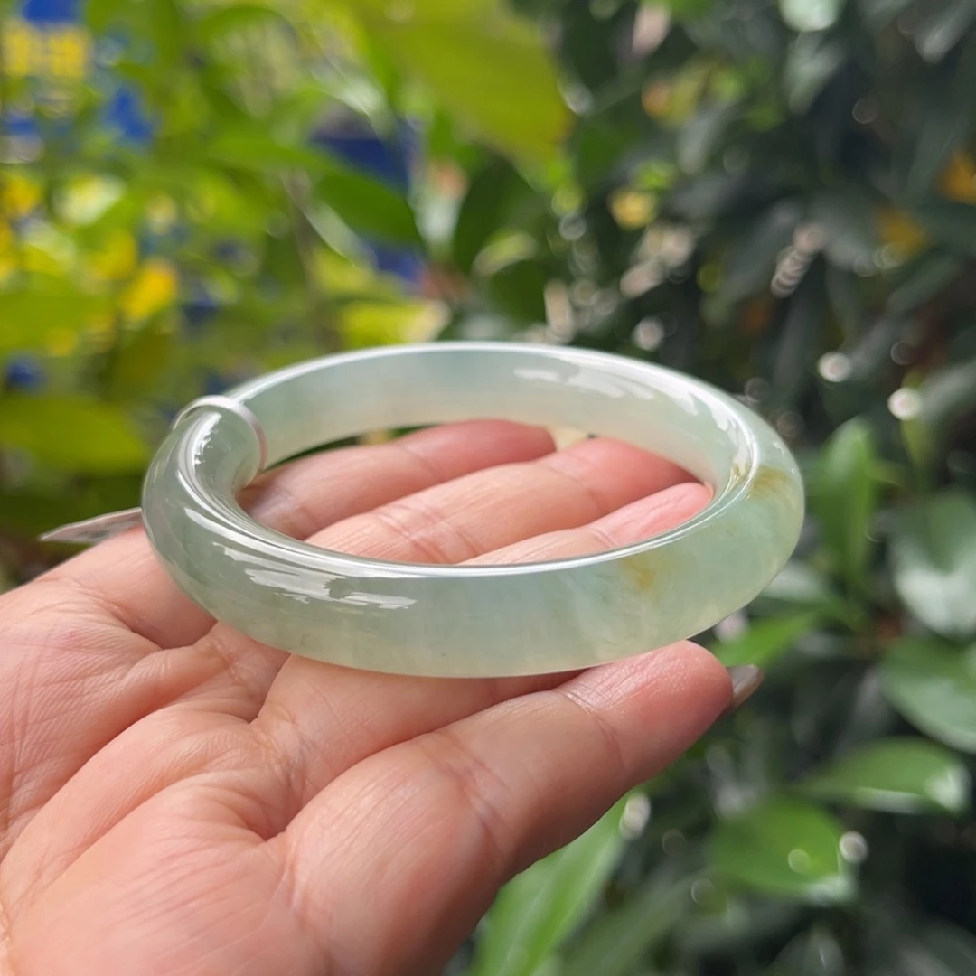 翡翠未镶嵌手镯53.5圆条