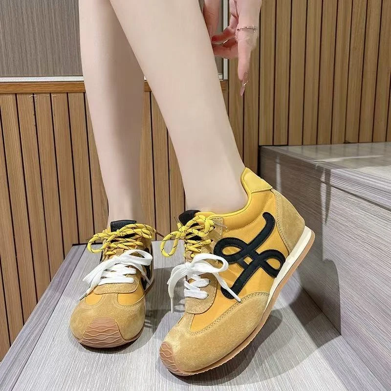 复古丑萌德训鞋女2025休闲板鞋拼色运动阿甘鞋818