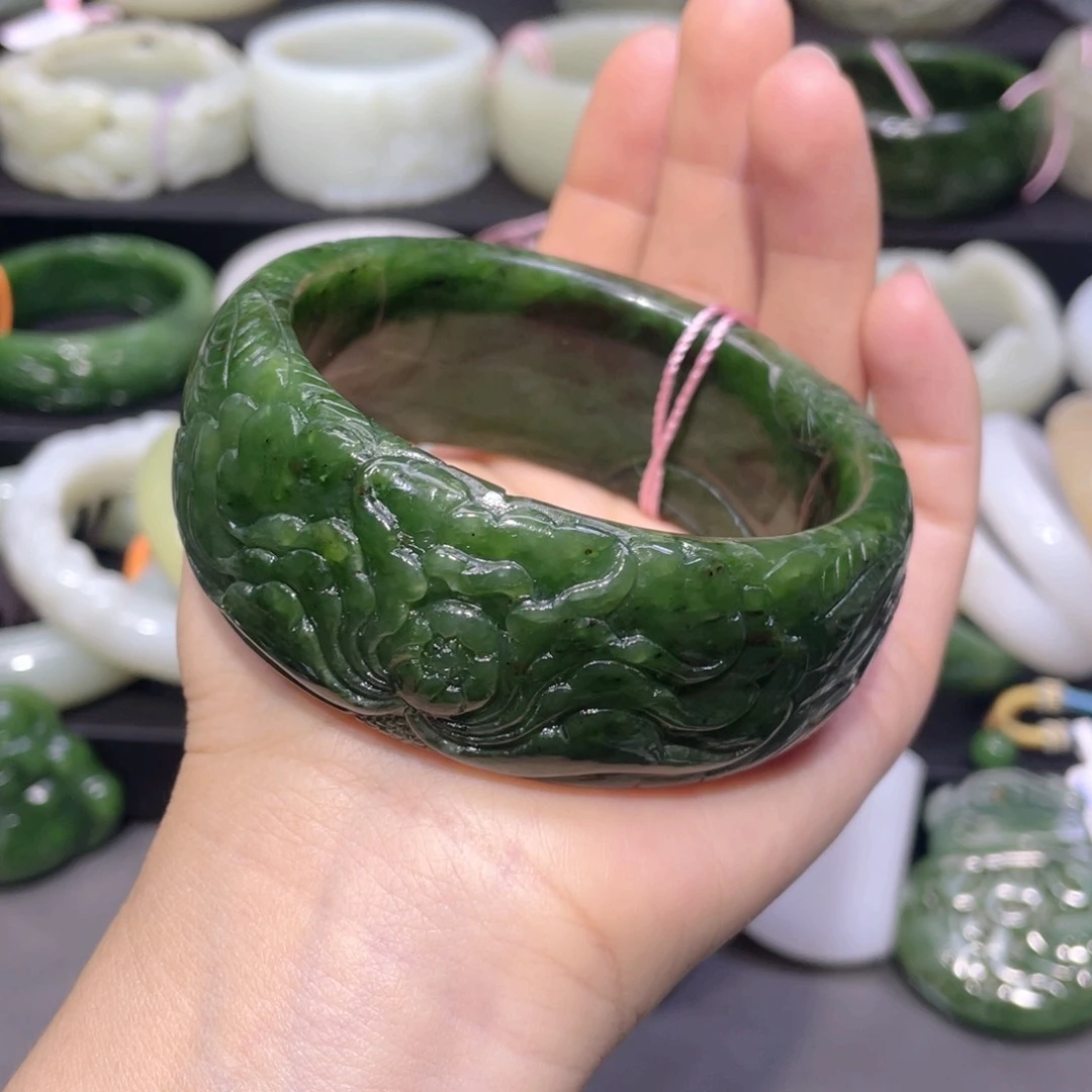 和田玉手镯未镶嵌6