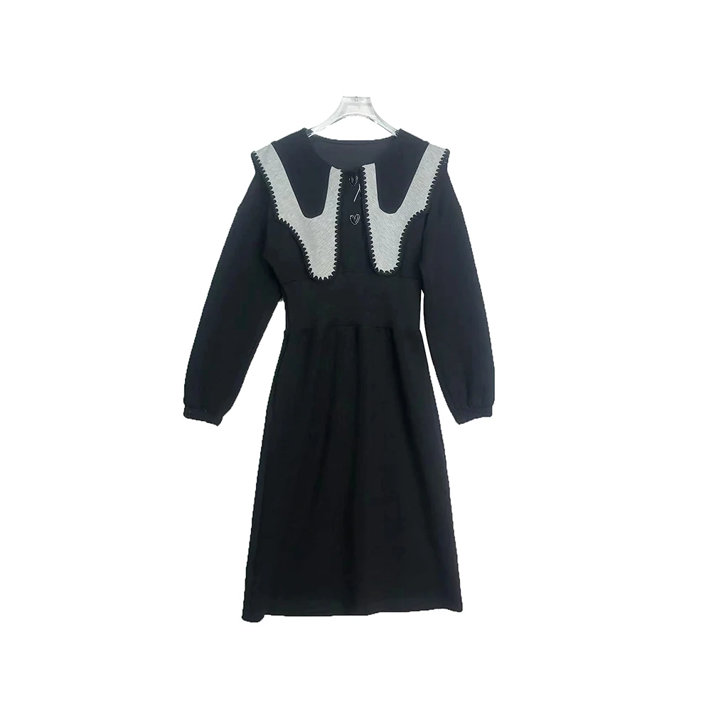 E8817【品牌撤柜】时尚潮流圆领心形排扣收腰黑色连衣裙