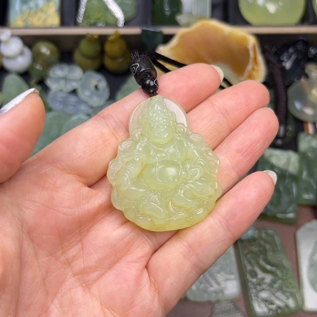 蛇纹石玉未镶嵌吊坠(赠链)