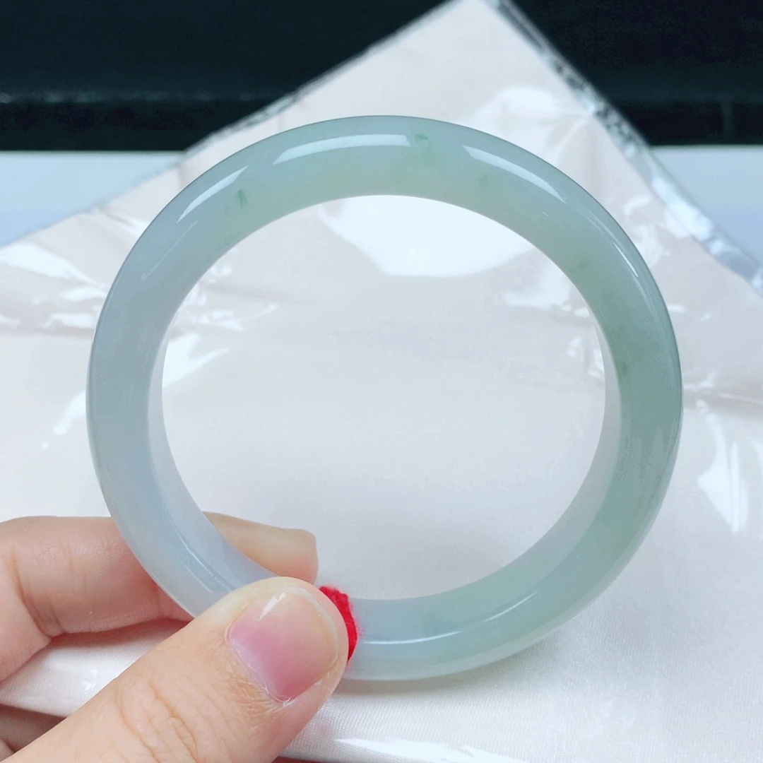 未镶嵌手镯翡翠57