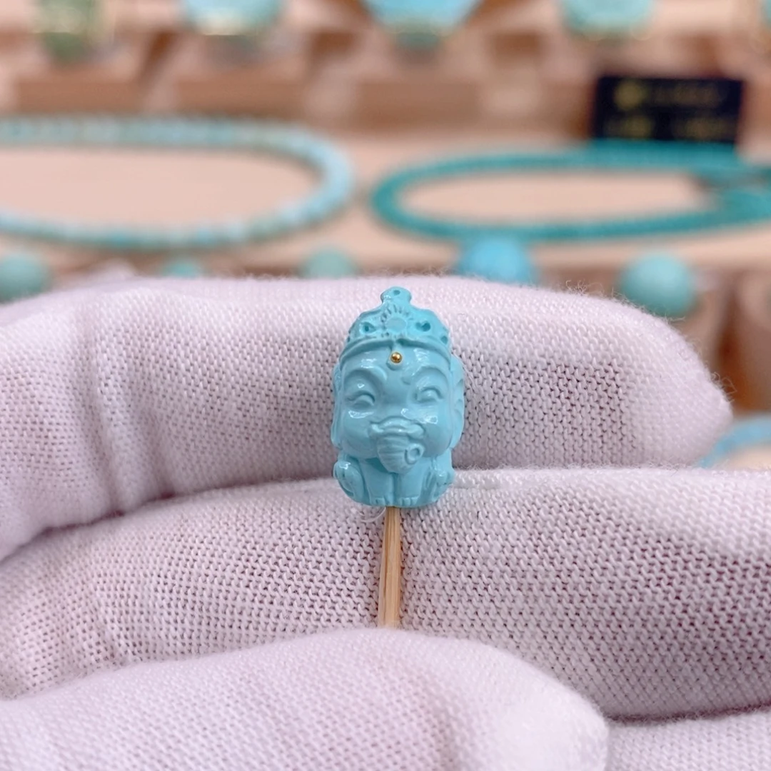 未镶嵌绿松石珠宝奇石