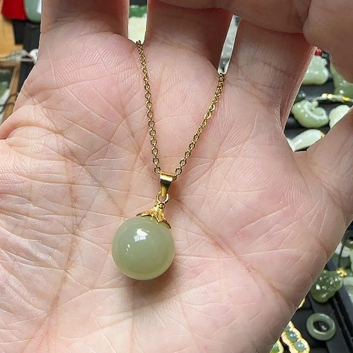 颈饰银S925镶嵌和田玉