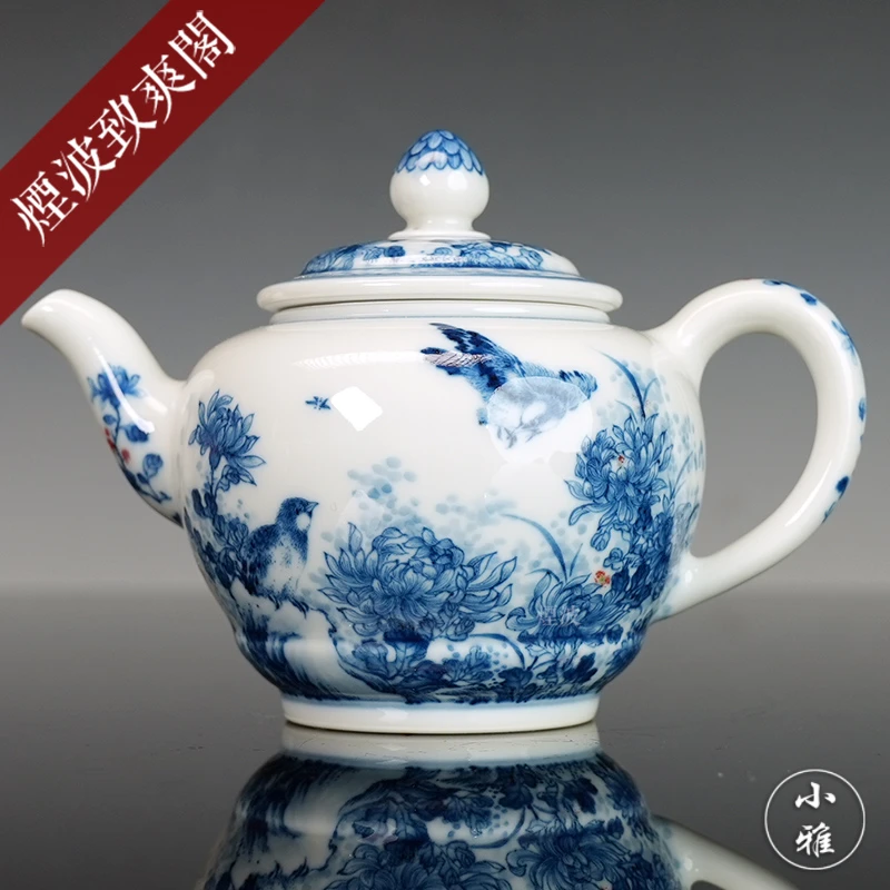 景德镇 小雅 阮定荣造 小雅款 青花釉里红 菊花两雀 茶壶