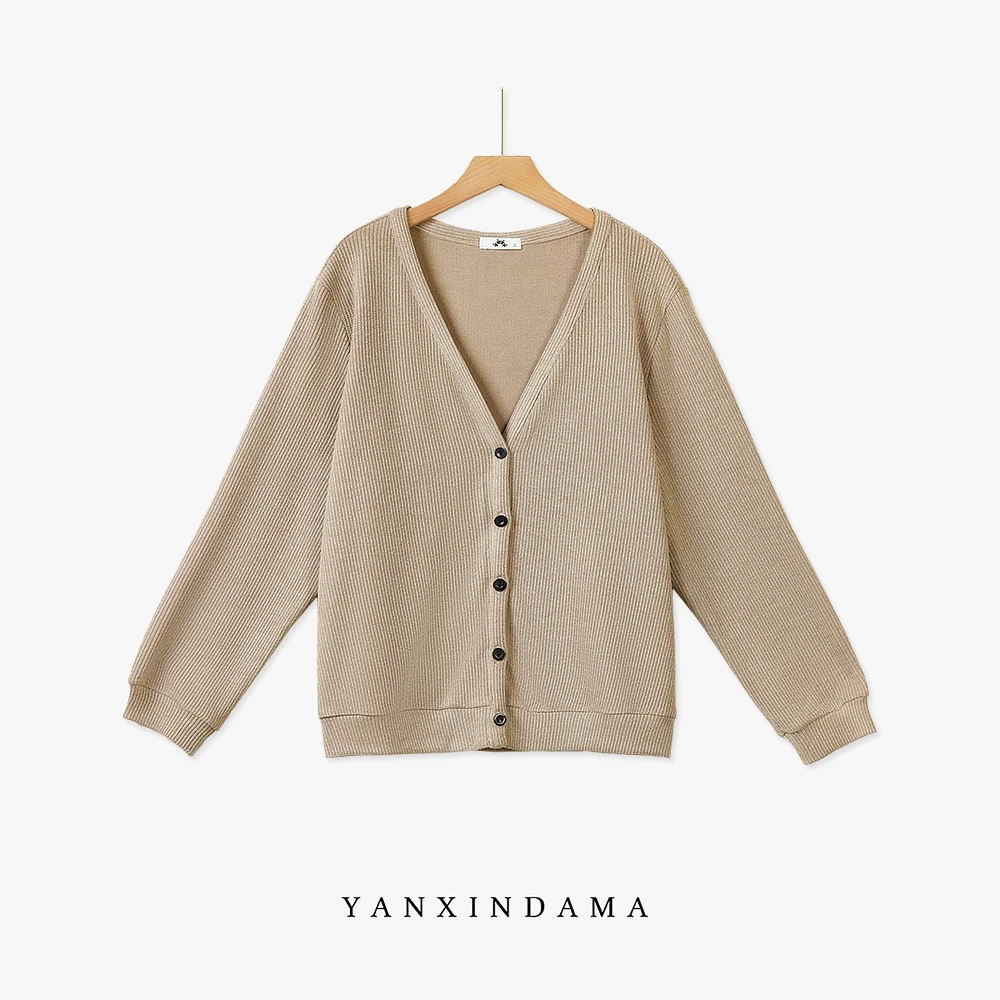 【岩心】大码女装300斤胖MM时尚简约宽松正肩休闲百搭针织衫10170